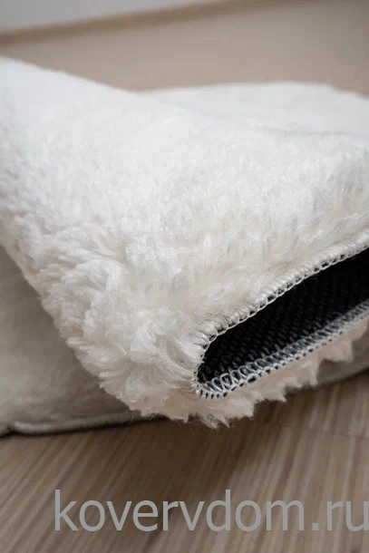 Ковер из искусственного меха Chic 1000A CREAM_1005 круг Ковер из искусственного меха Chic 1000A CREAM_1005 круг