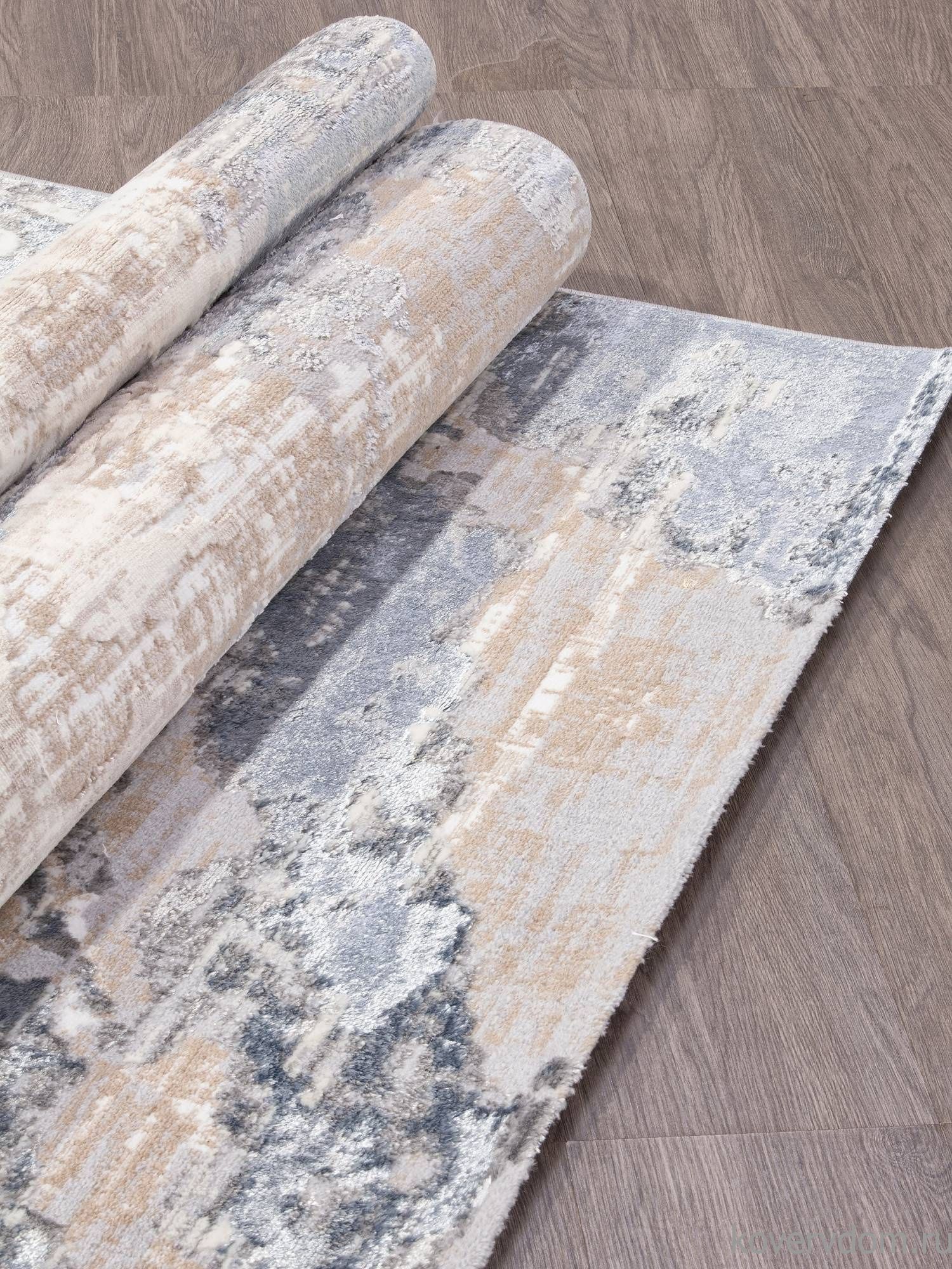 Ковер PERU D038A CREAM SHIRINK / BLUE FDY Ковер PERU D038A CREAM SHIRINK / BLUE FDY