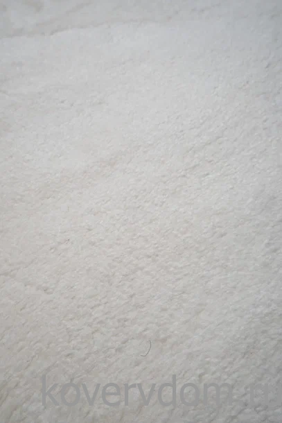 Ковер из искусственного меха Chic 1000A CREAM_1005 круг Ковер из искусственного меха Chic 1000A CREAM_1005 круг